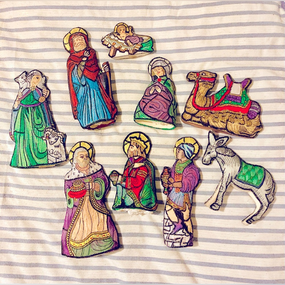 Cloth embroidered vintage nativity set
